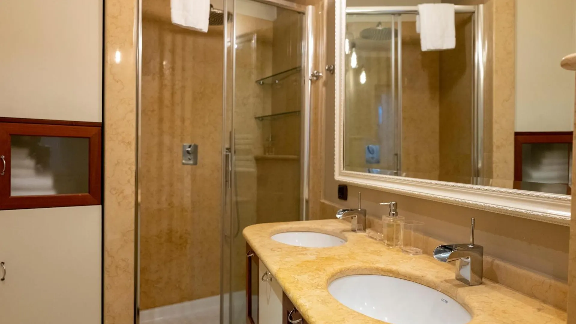 Domus Aurelia Luxury Apartment Rome