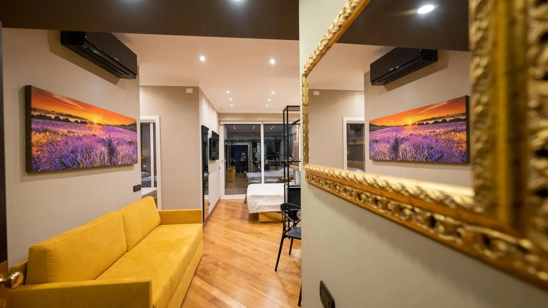 Domus Aurelia Luxury Apartment Rome 0*,  Italy